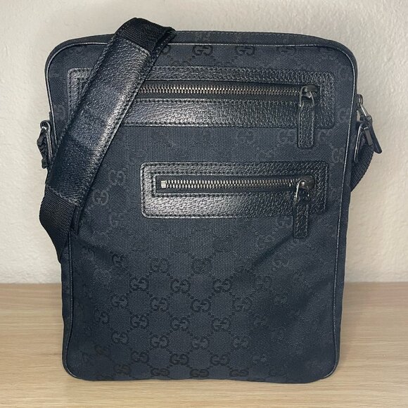 Gucci Authentic Vintage Black Canvas Crossbody Messenger Bag Leather Trim - Picture 1 of 16